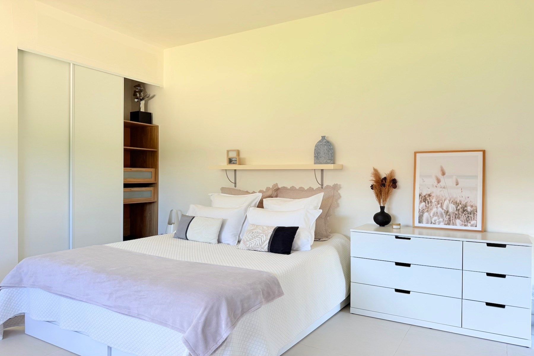 luxury house 7 Rooms for sale on UZES (30700)
