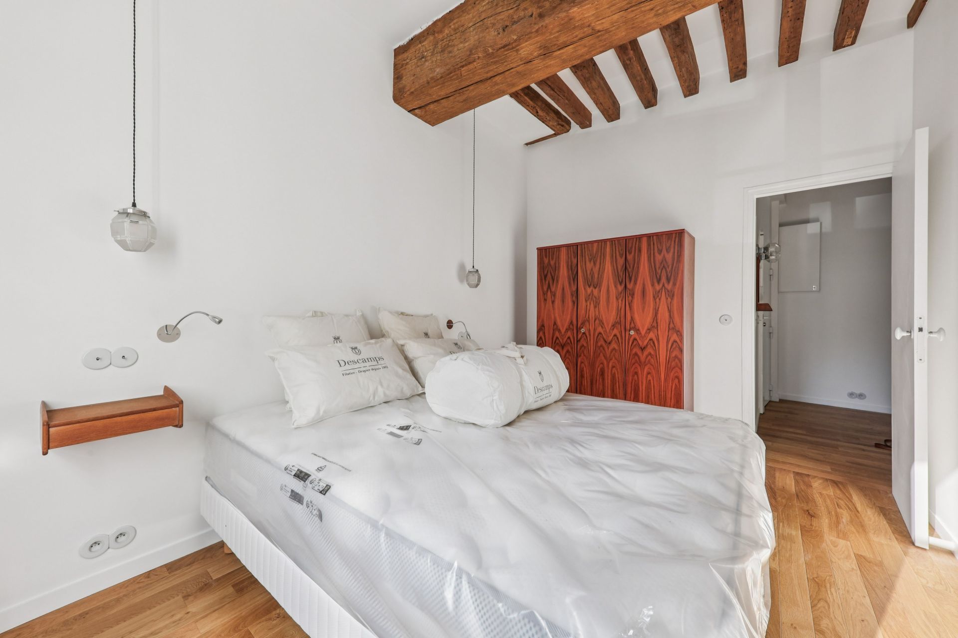 luxury apartment 3 Rooms for rent on PARIS (75003)