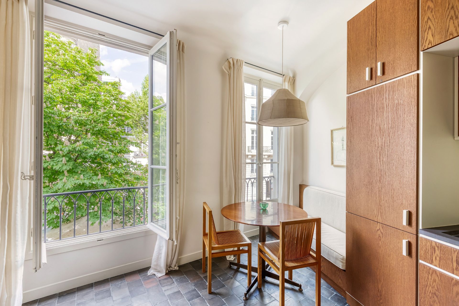 luxury apartment 3 Rooms for sale on PARIS (75007)