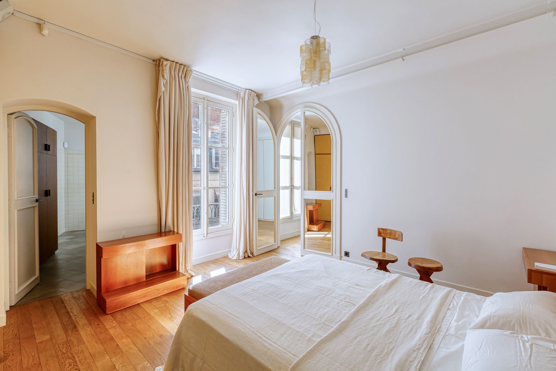 luxury apartment 3 Rooms for sale on PARIS (75007)