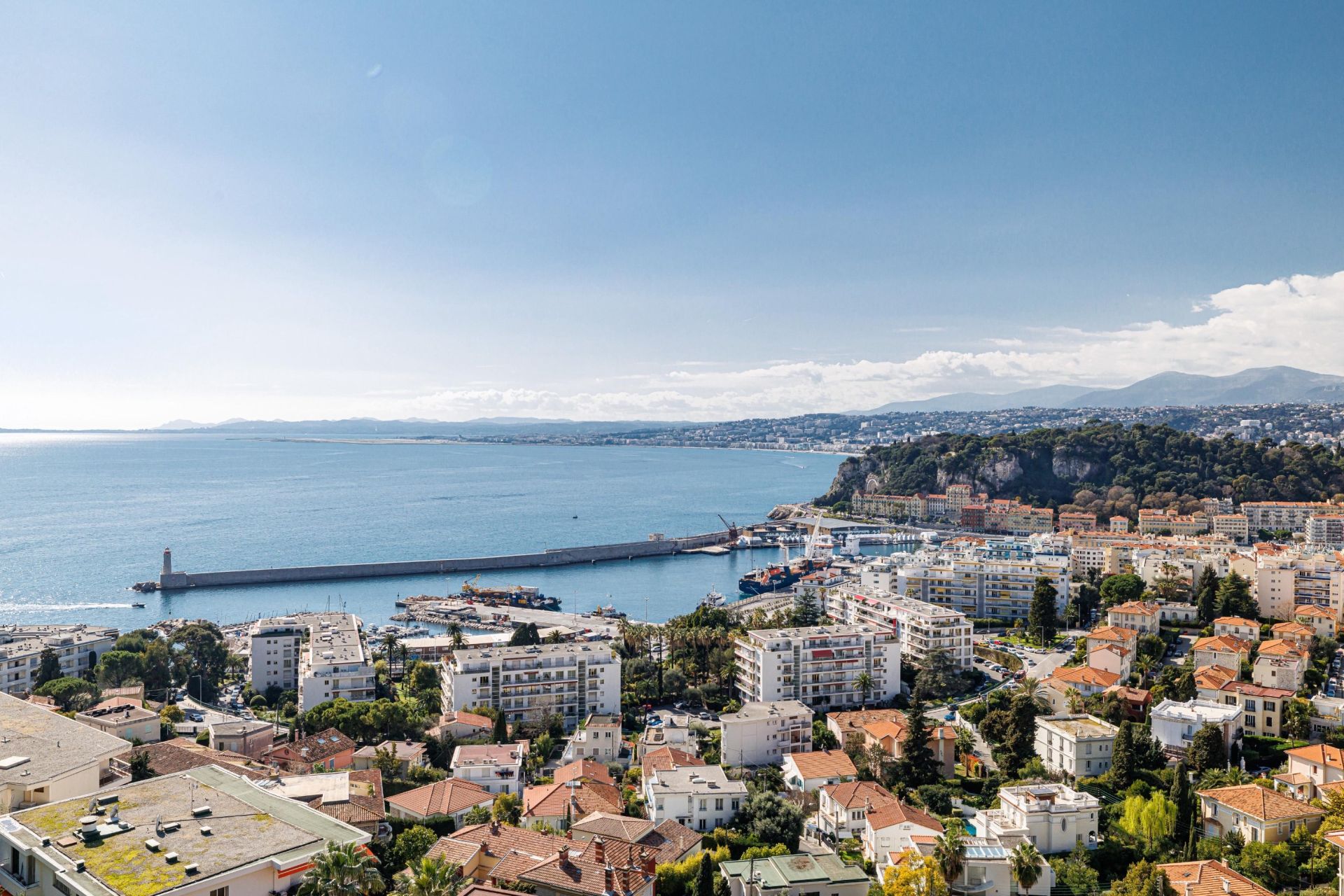 luxury apartment 3 Rooms for sale on NICE (06000)
