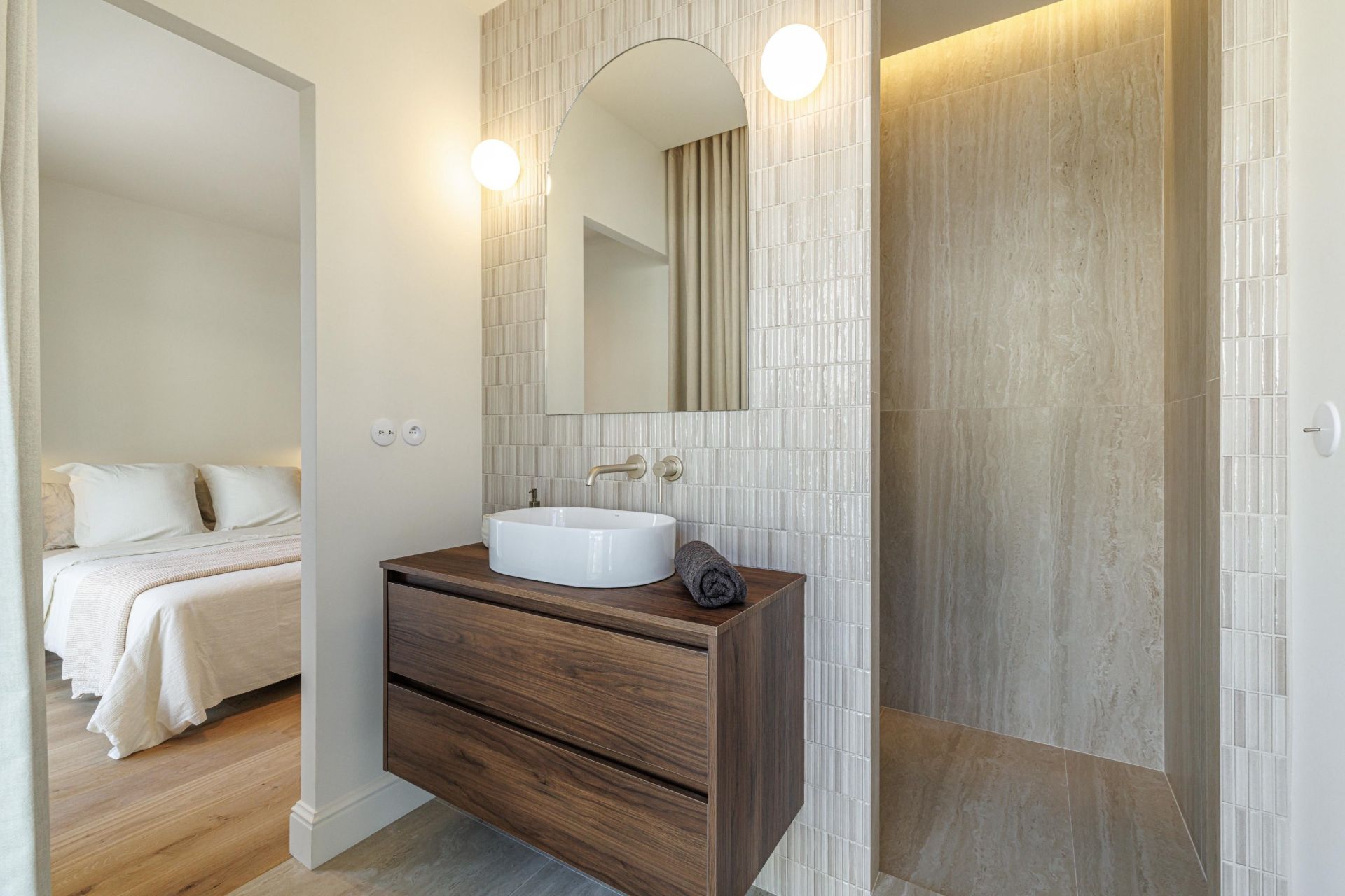 luxury apartment 3 Rooms for sale on NICE (06000)