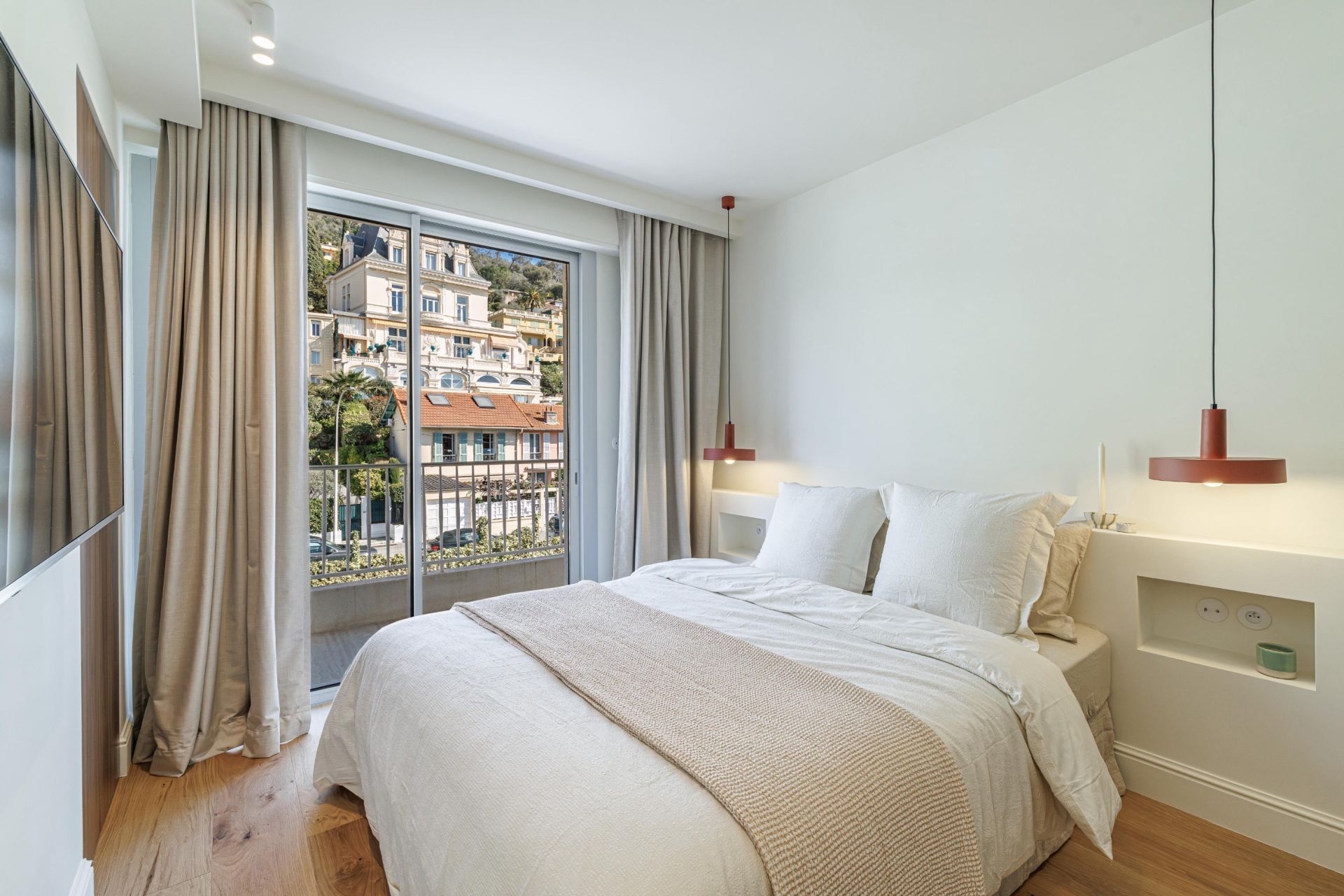 luxury apartment 3 Rooms for sale on NICE (06000)