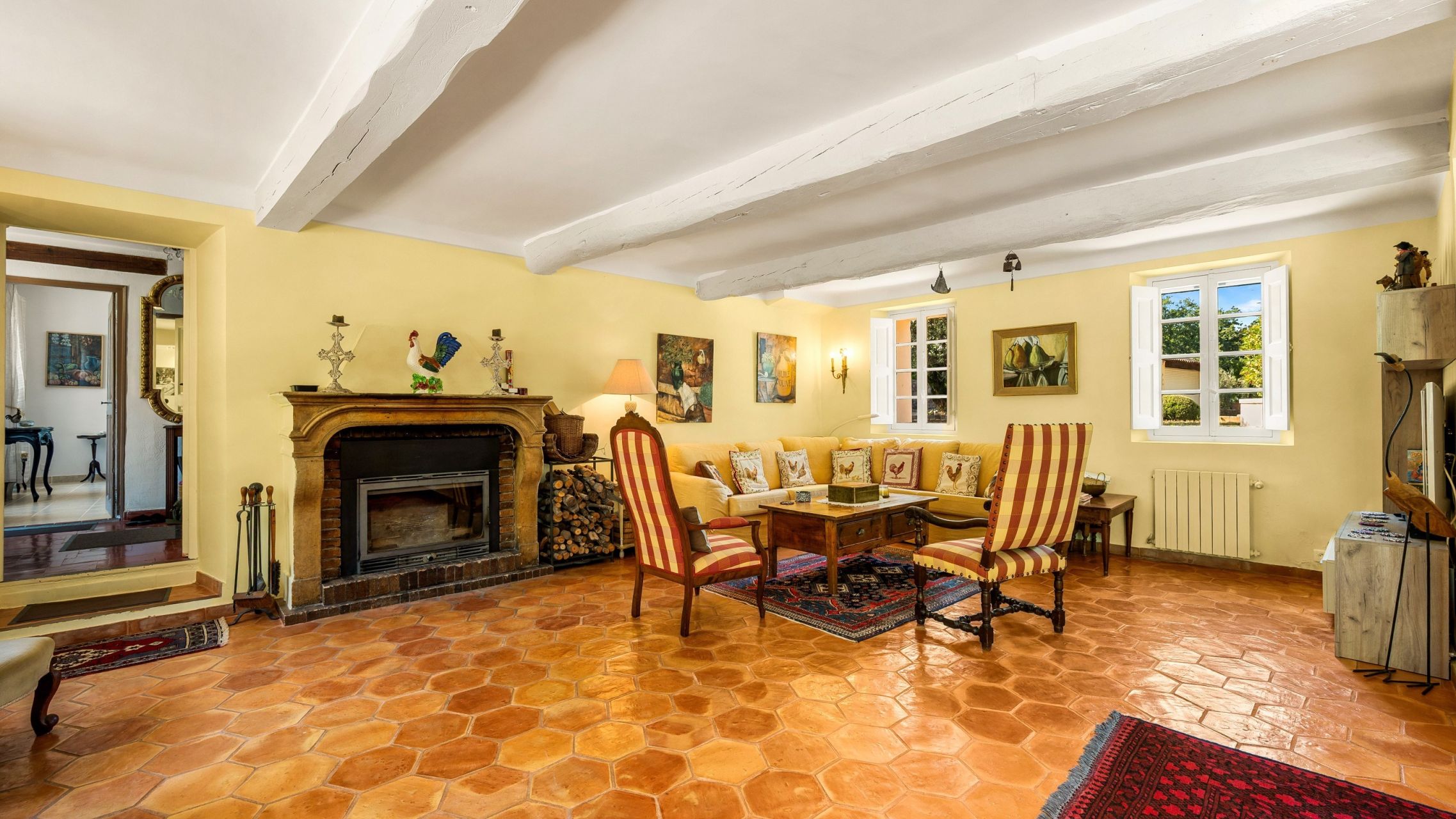 bastide 8 Rooms for sale on LES ARCS (83460)