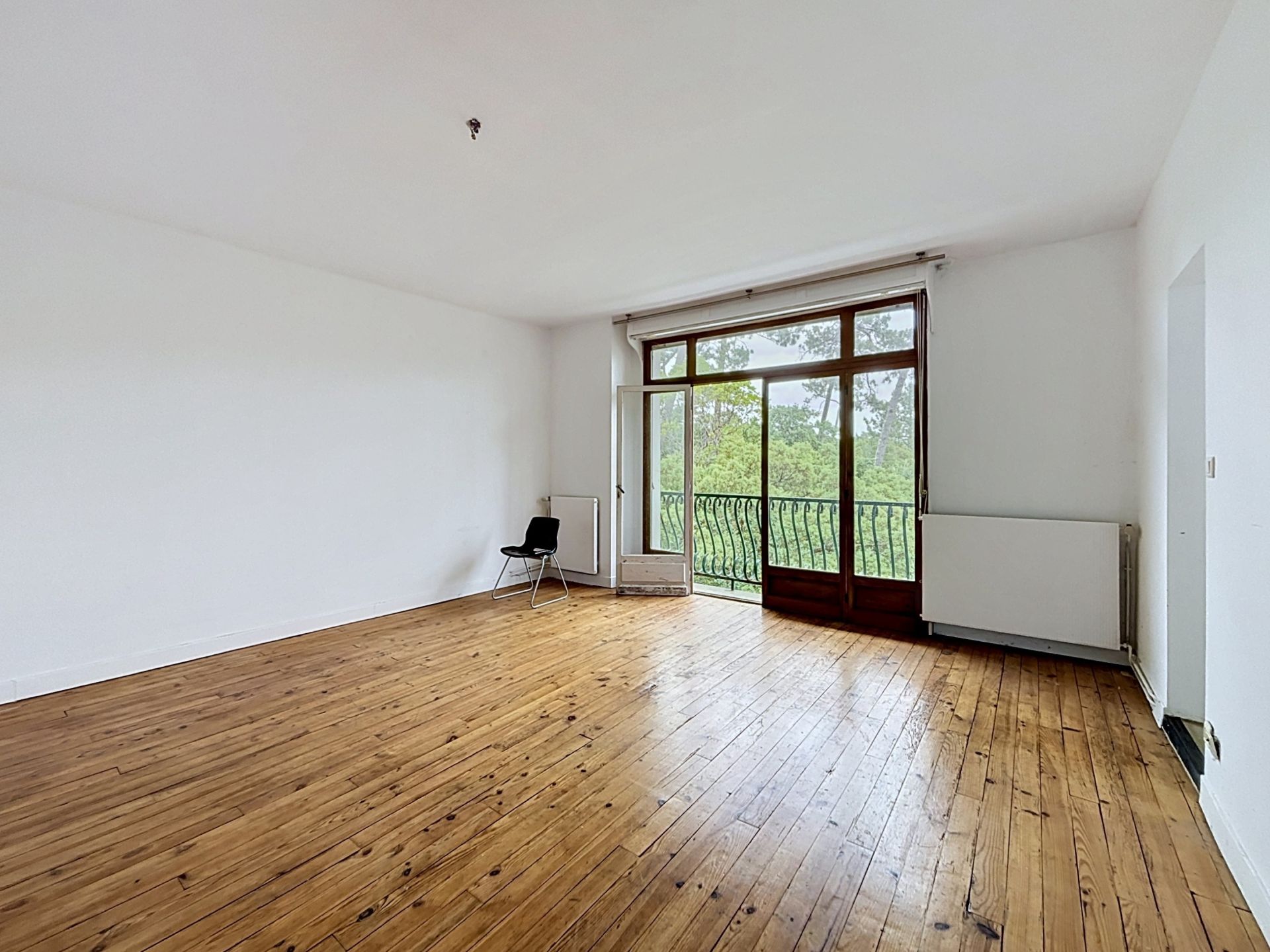 luxury house 12 Rooms for sale on SOORTS HOSSEGOR (40150)