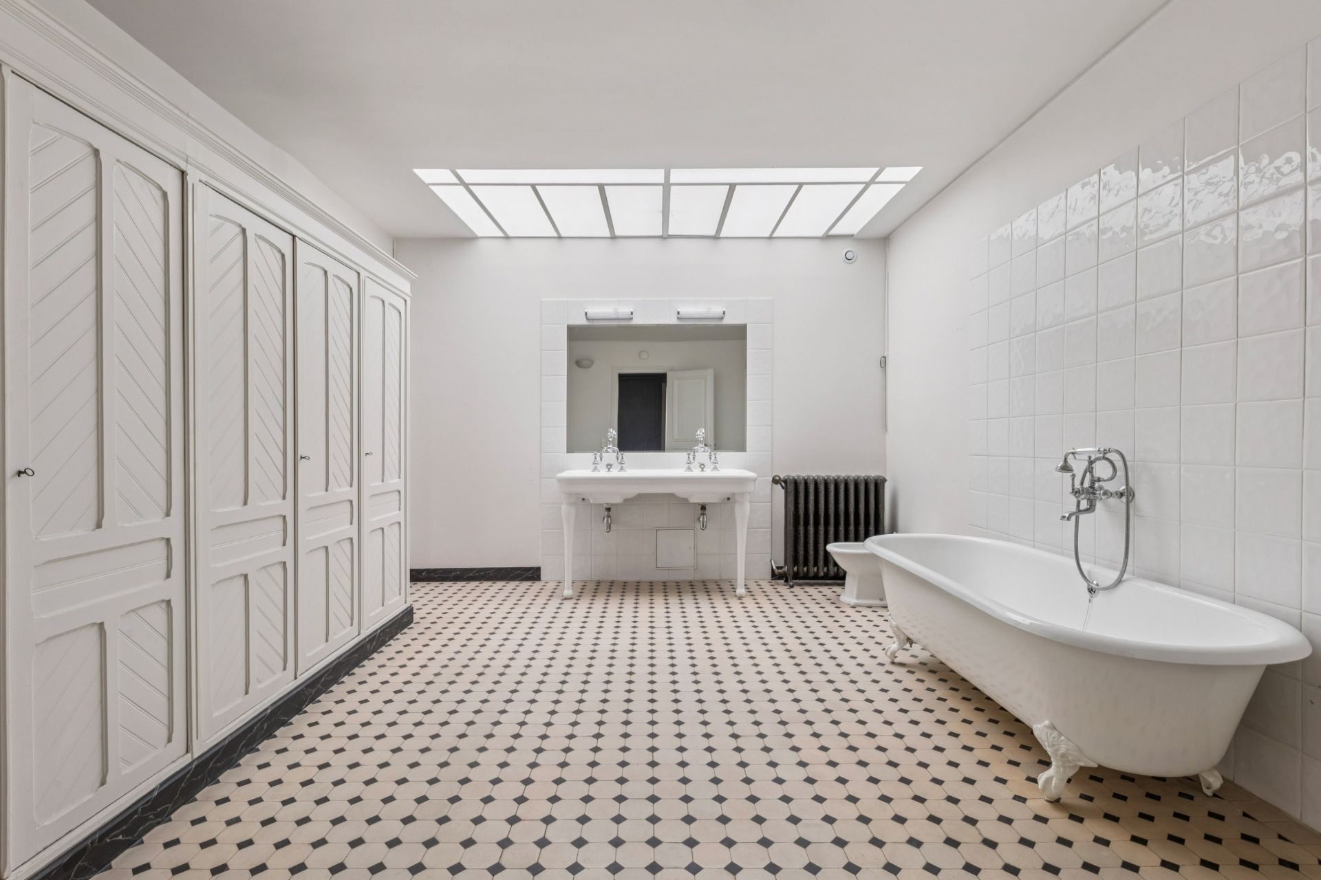 hôtel particulier 9 Pièces en vente sur PARIS (75016)