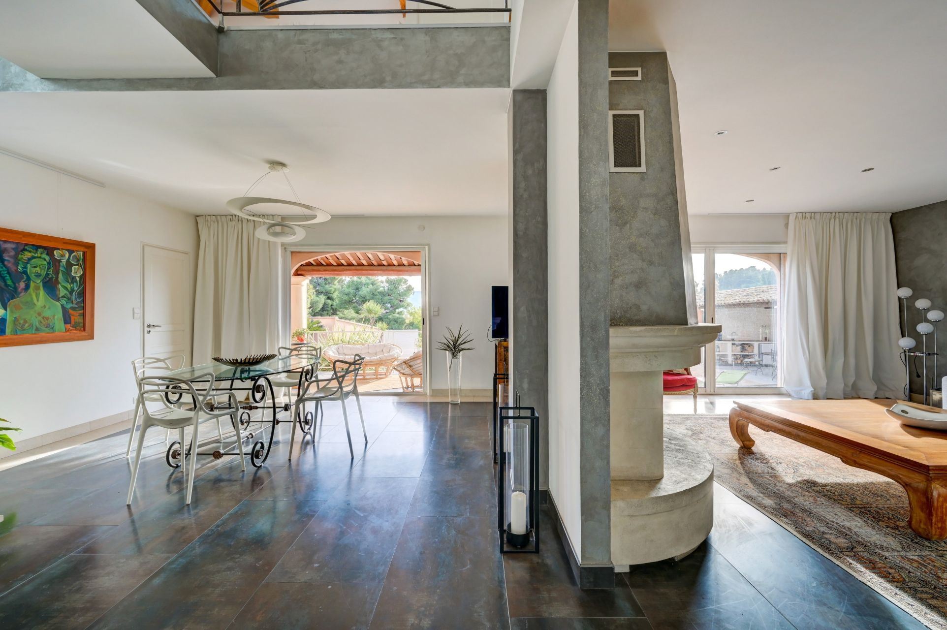 luxury house 5 Rooms for rent on MARSEILLE (13012)