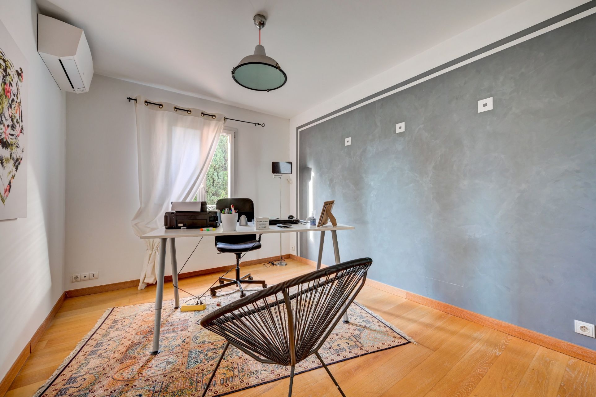 luxury house 5 Rooms for rent on MARSEILLE (13012)
