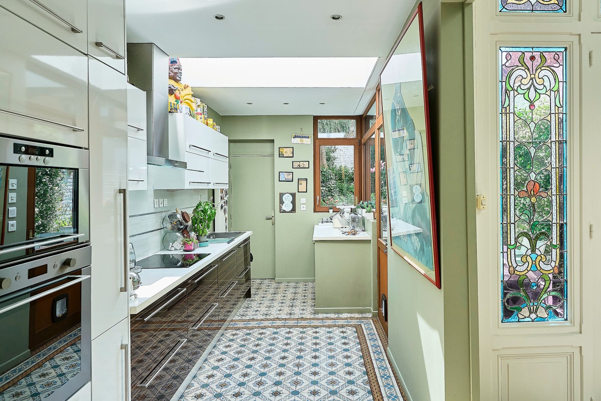 luxury house 8 Rooms for sale on LILLE (59800)