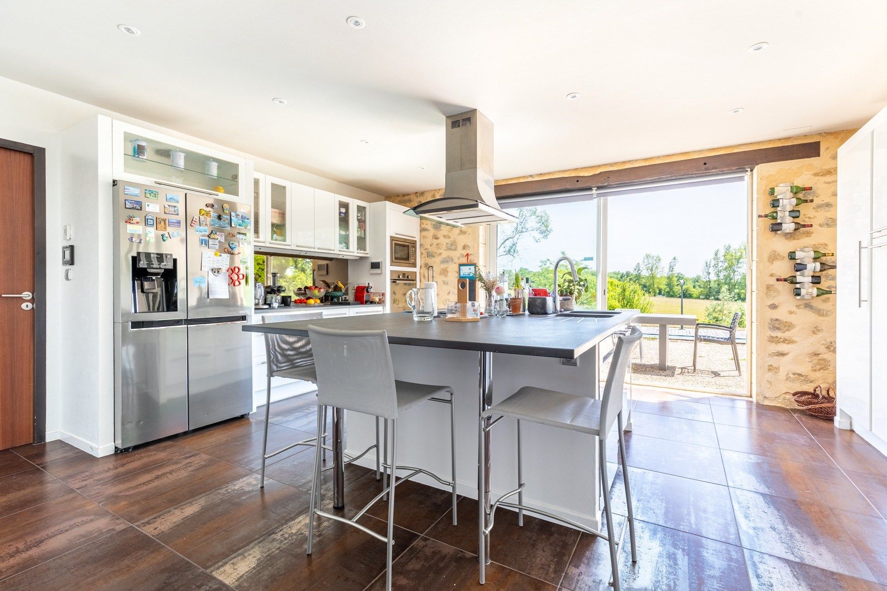 luxury house 10 Rooms for sale on BORDEAUX (33000)
