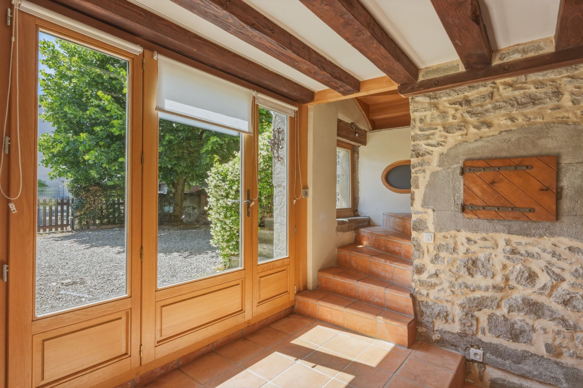 luxury house 7 Rooms for sale on SCIEZ (74140)