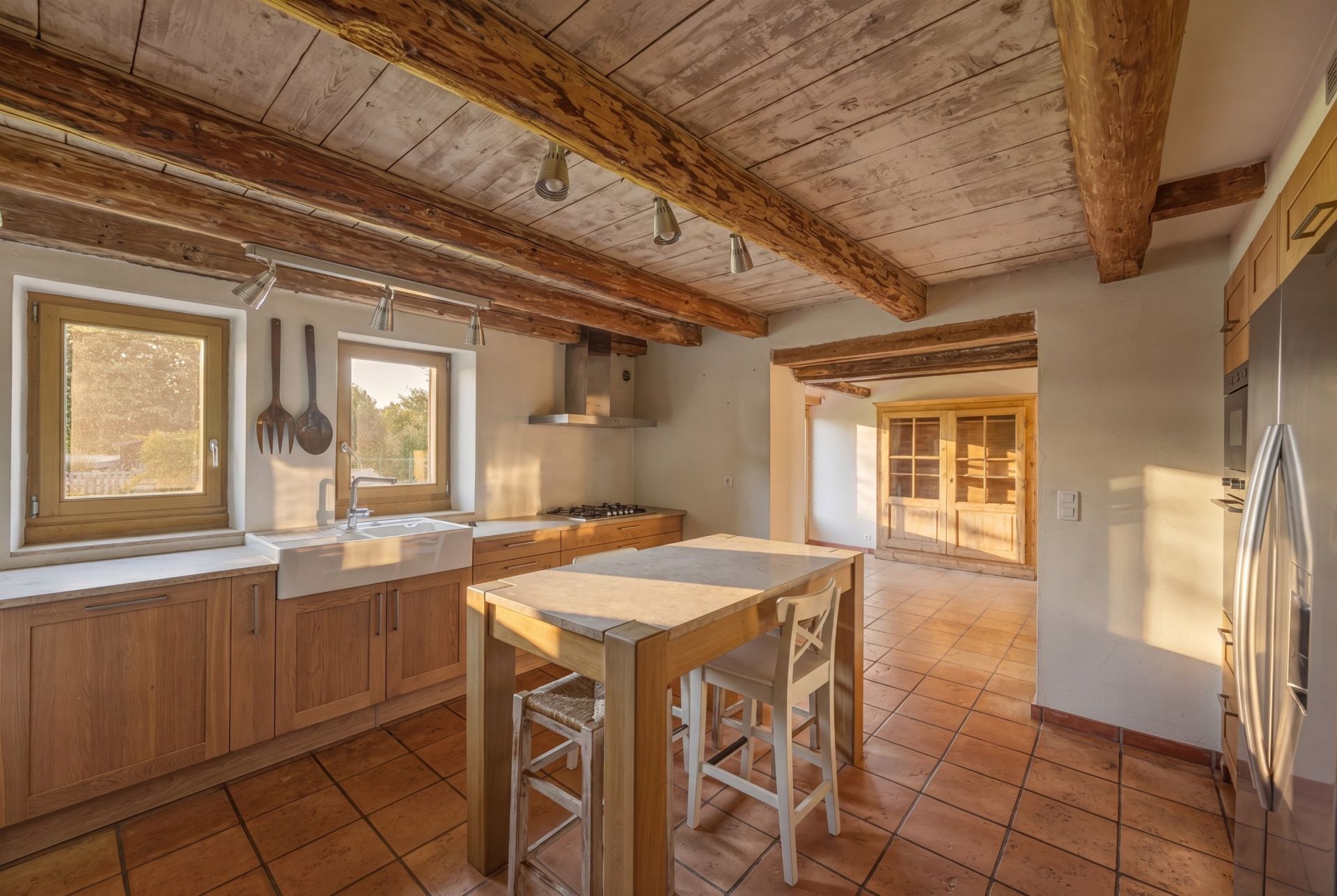 luxury house 7 Rooms for sale on SCIEZ (74140)