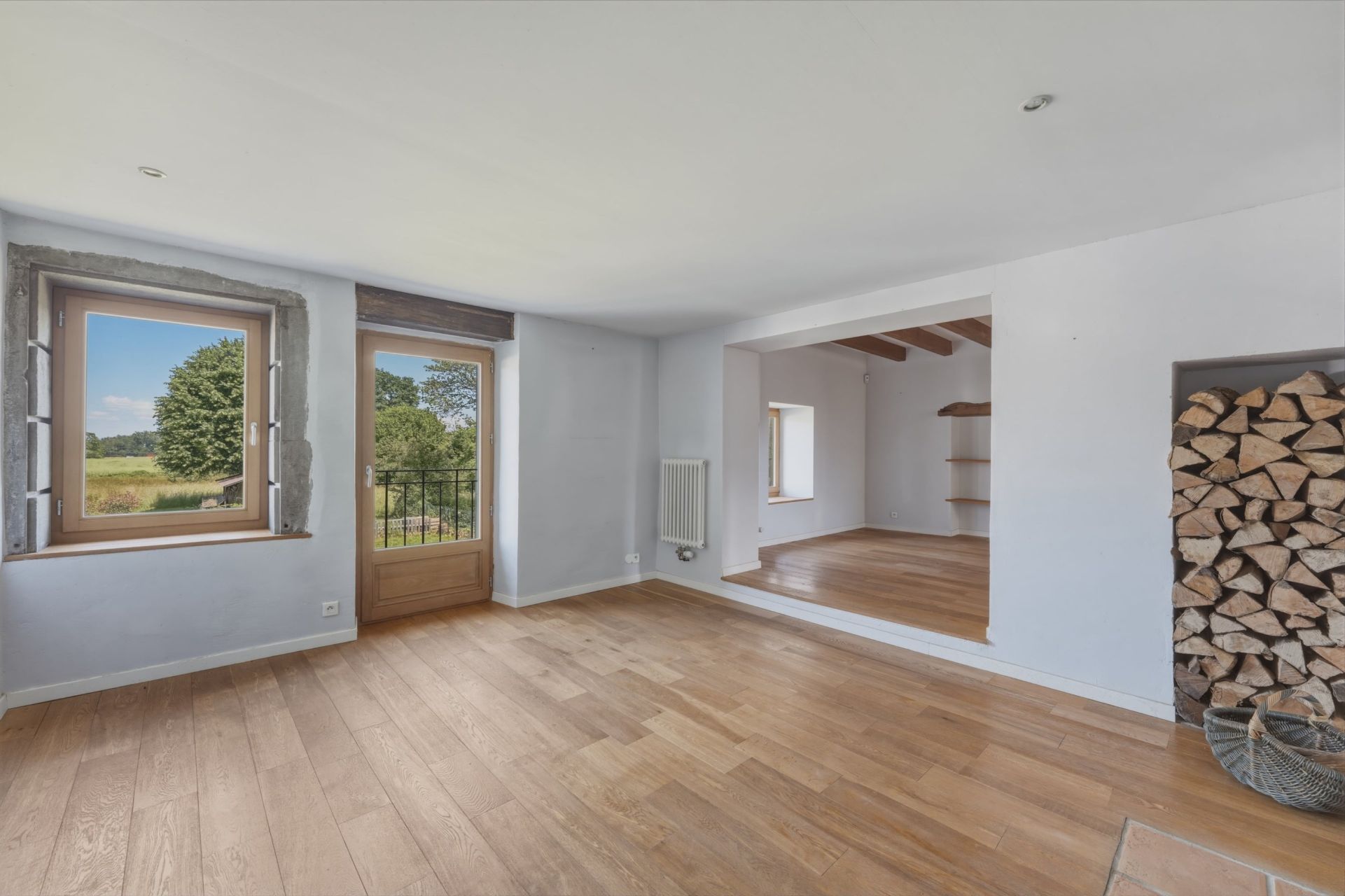luxury house 7 Rooms for sale on SCIEZ (74140)