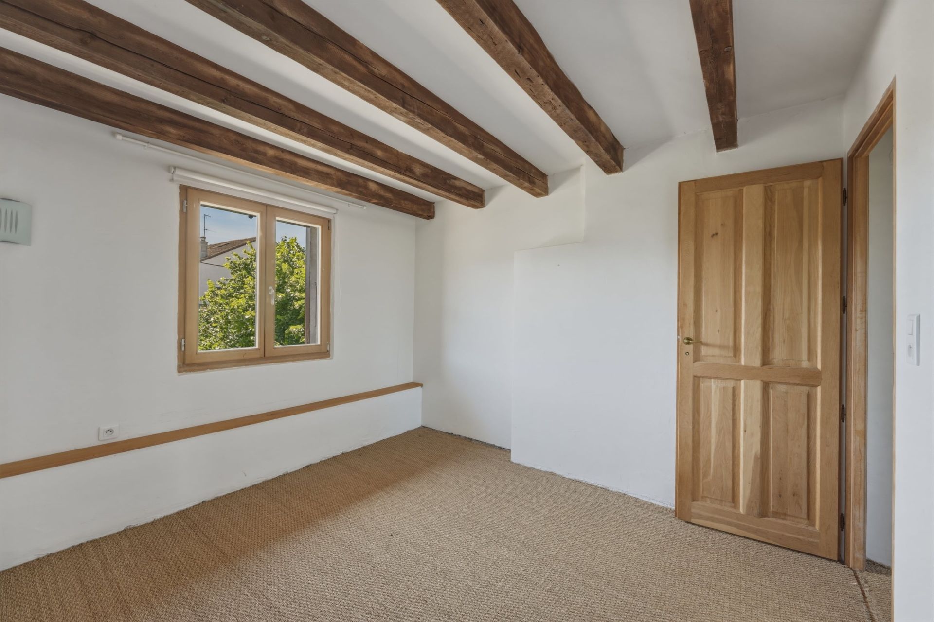 luxury house 7 Rooms for sale on SCIEZ (74140)