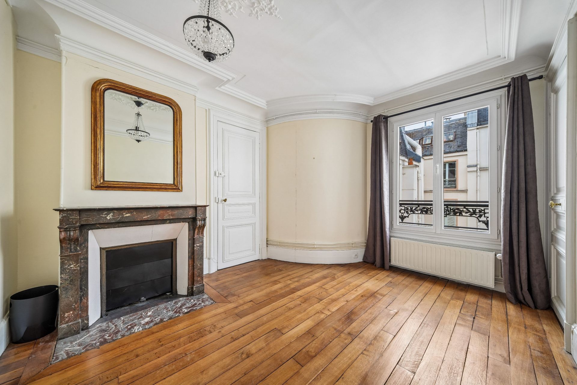 luxury apartment 3 Rooms for sale on PARIS (75008)