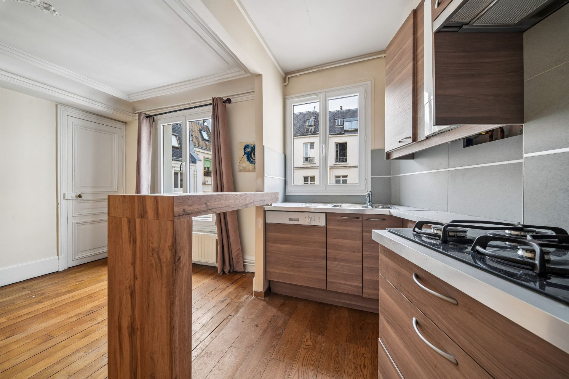 luxury apartment 3 Rooms for sale on PARIS (75008)