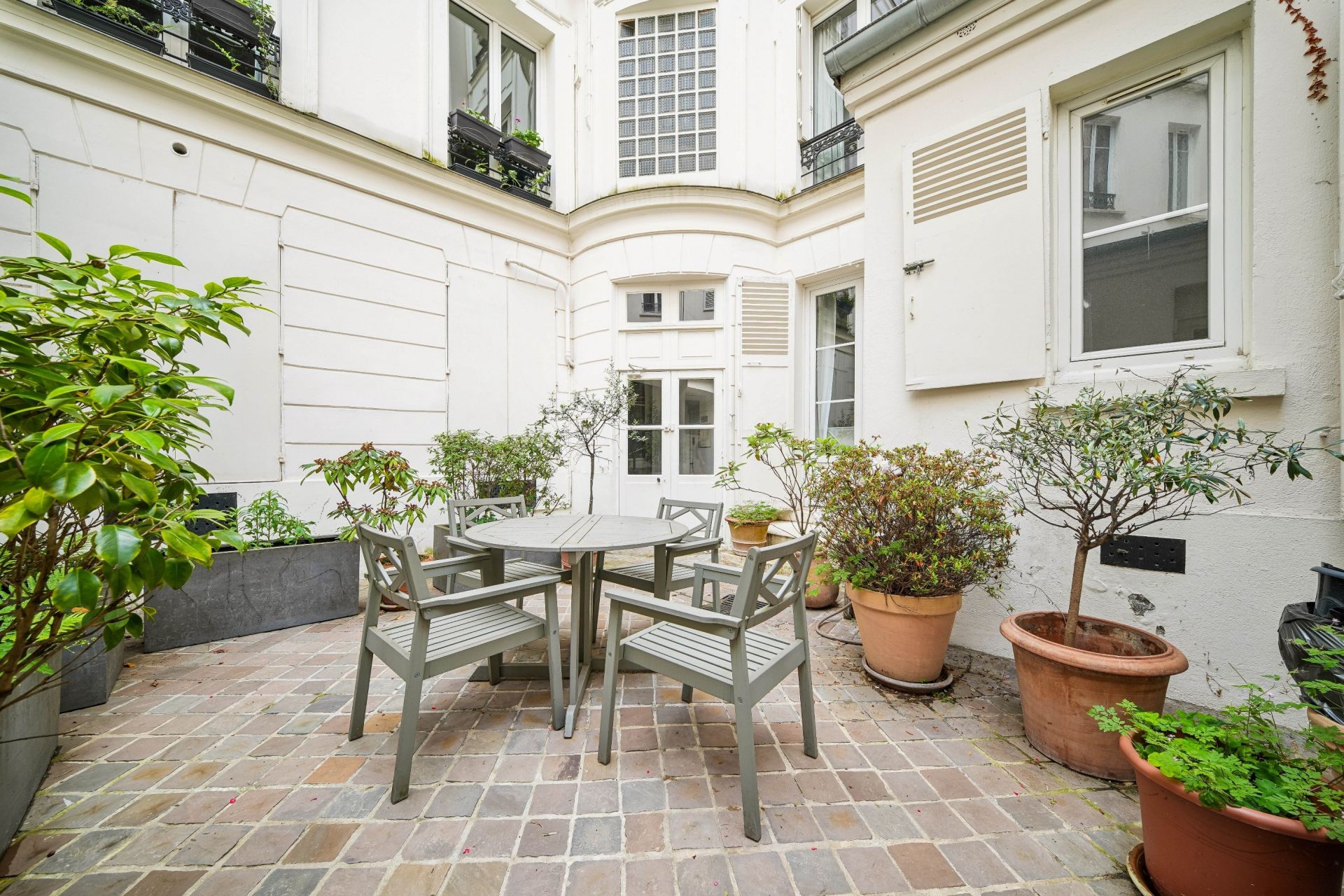 luxury apartment 3 Rooms for sale on PARIS (75008)