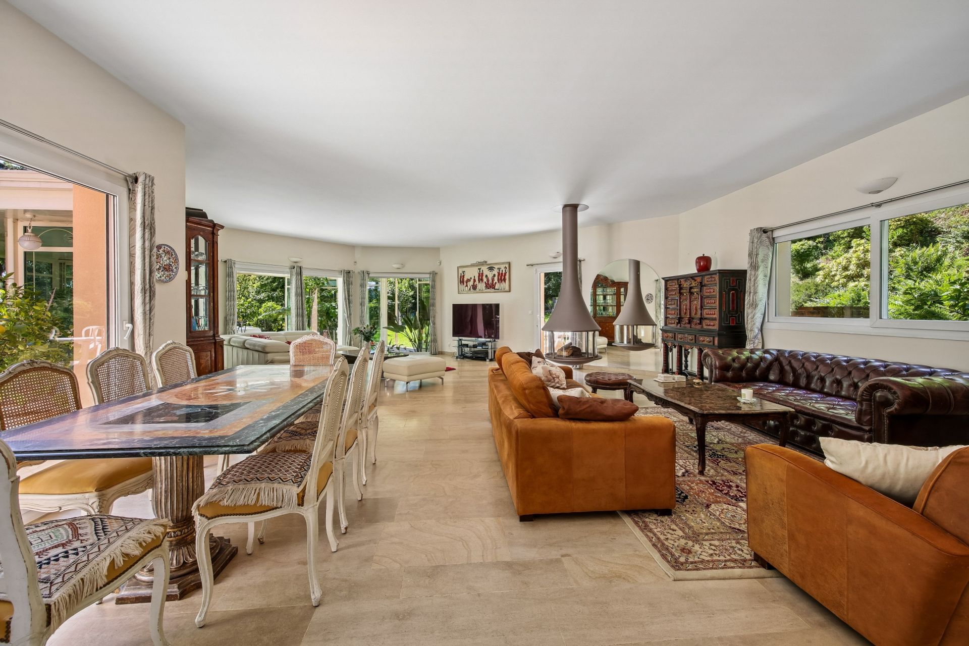 luxury house 20 Rooms for sale on GIF SUR YVETTE (91190)