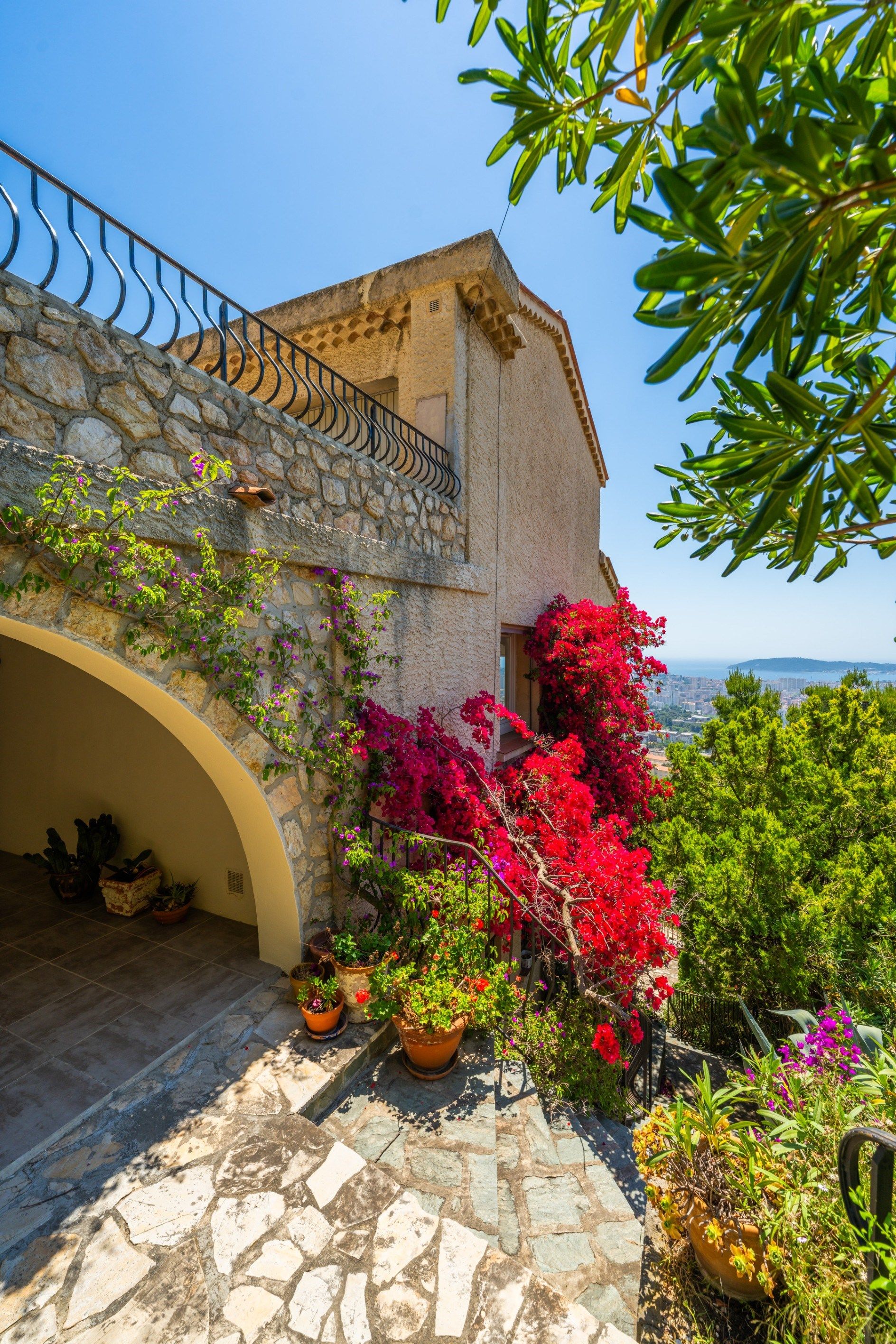 maison de luxe 6 Pièces en vente sur TOULON (83000)
