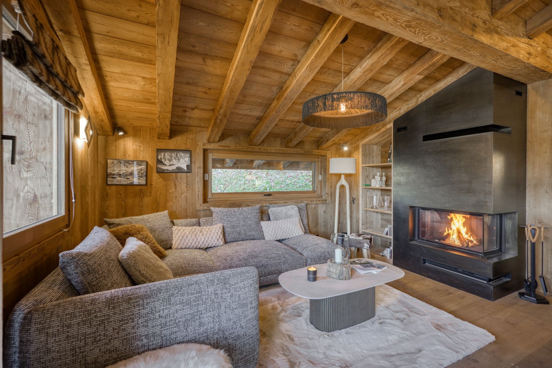 luxury chalet 5 Rooms for seasonal rent on MEGEVE (74120)
