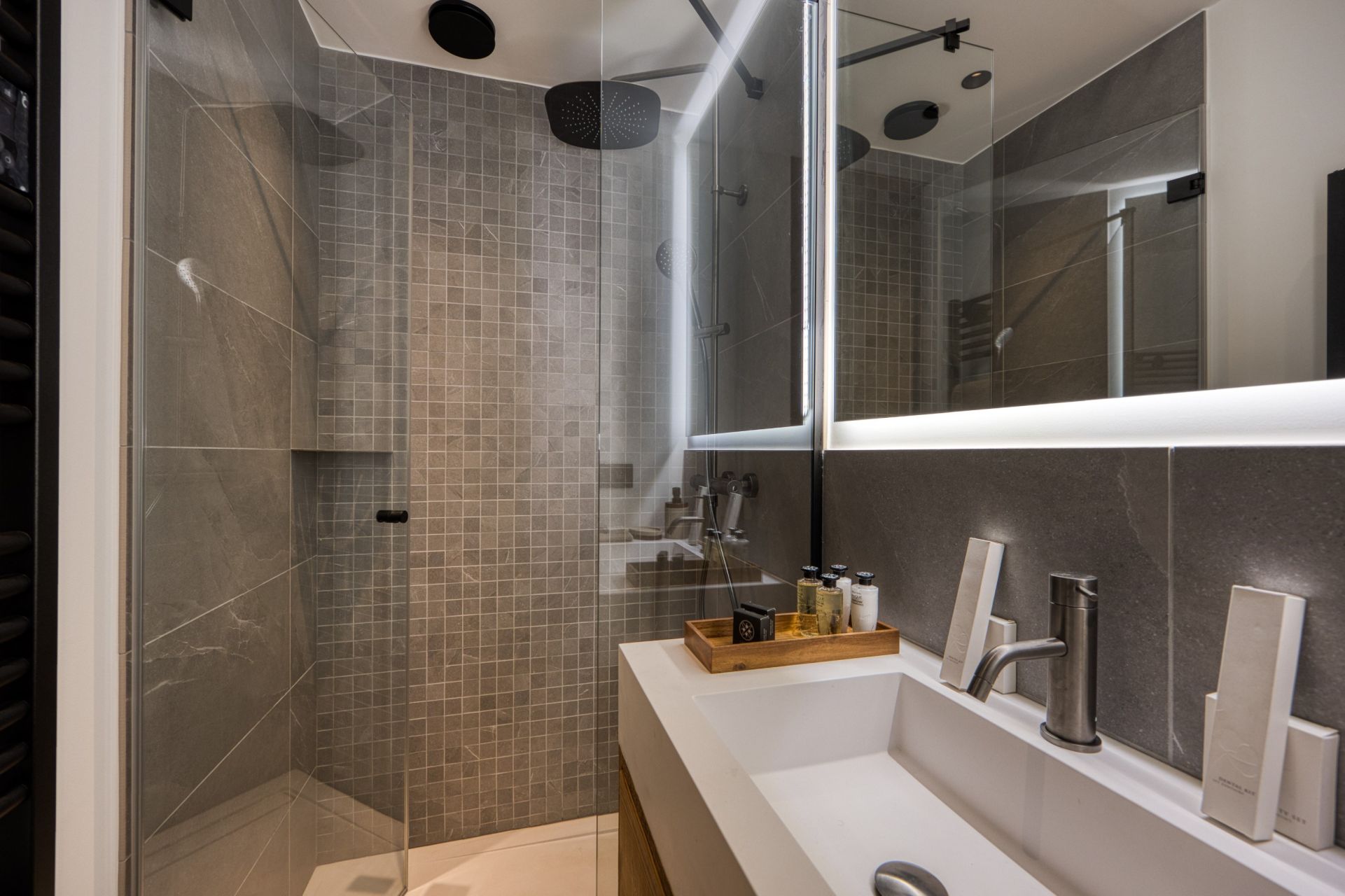luxury chalet 5 Rooms for seasonal rent on MEGEVE (74120)