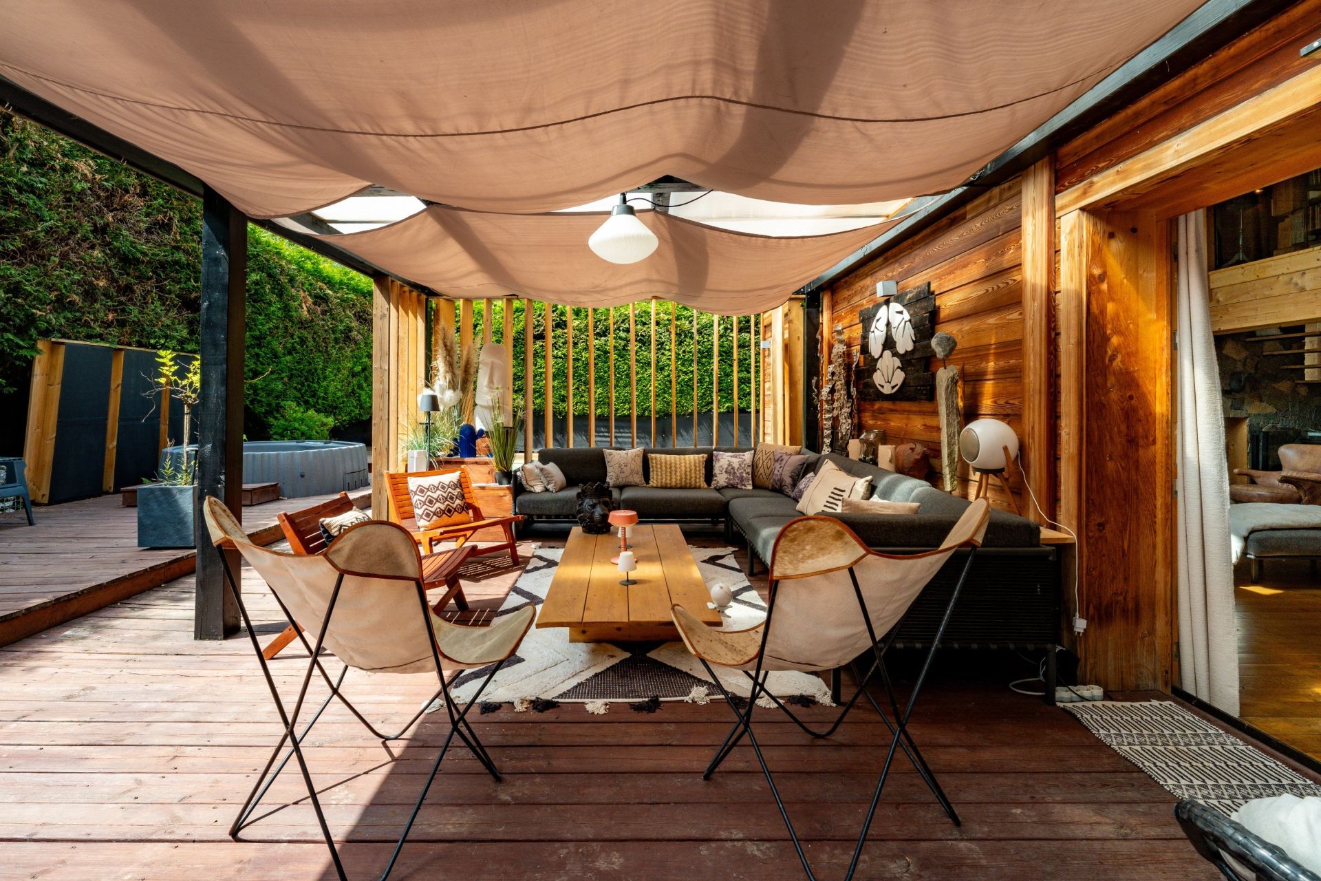 luxury chalet 6 Rooms for sale on CHAMONIX MONT BLANC (74400)