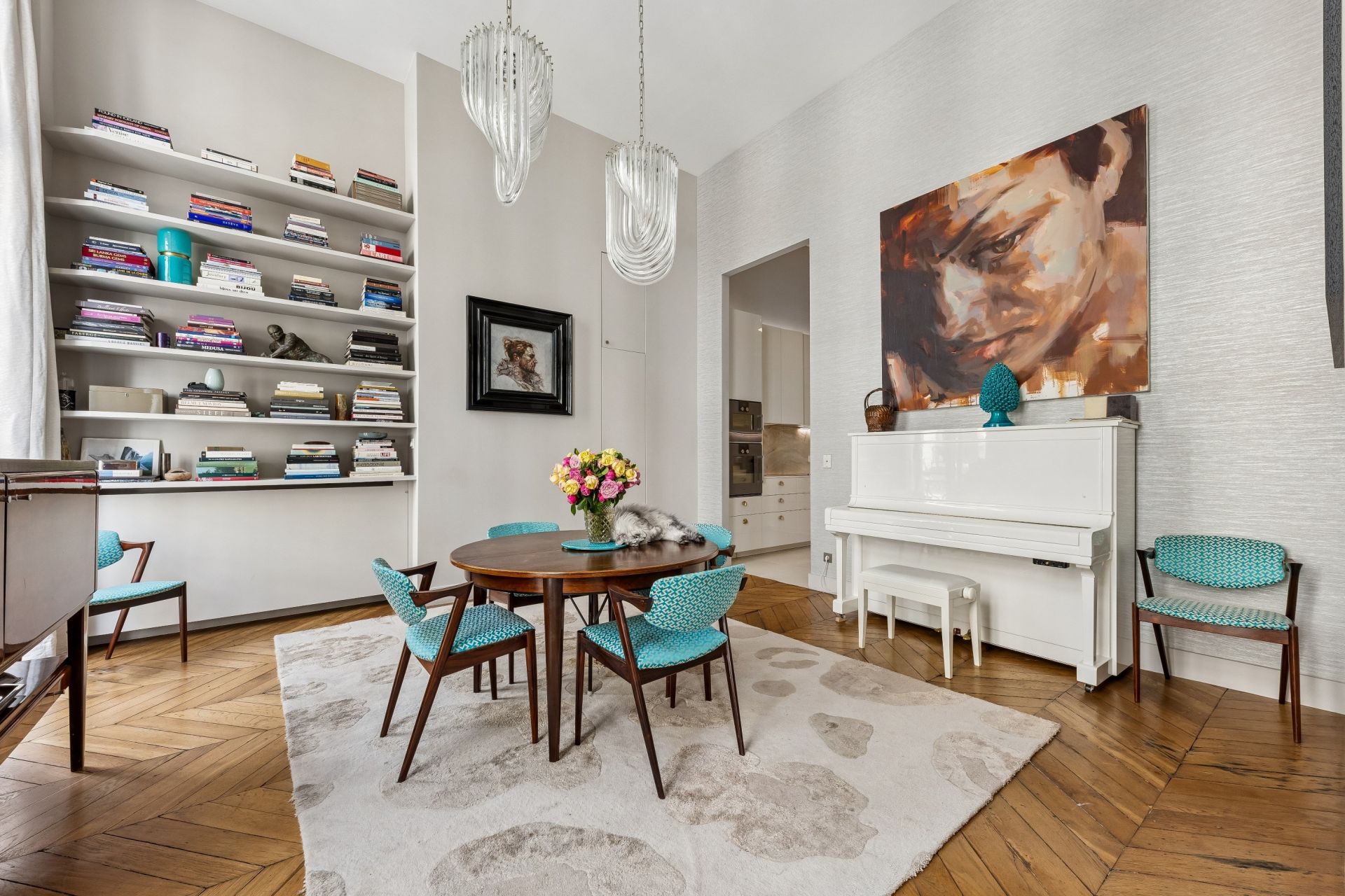 luxury apartment 5 Rooms for sale on PARIS (75001)