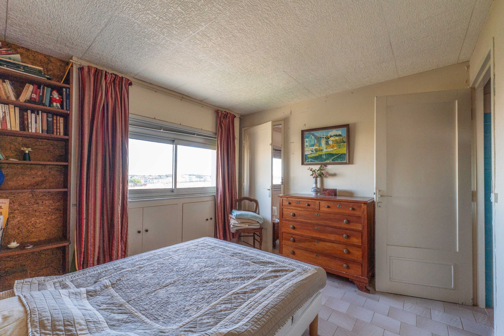luxury apartment 7 Rooms for sale on ROYAN (17200)