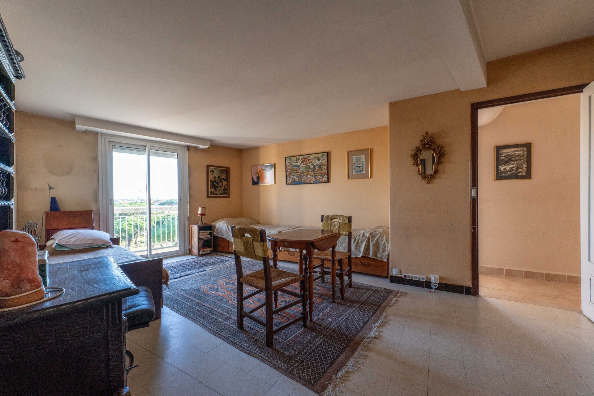 luxury apartment 7 Rooms for sale on ROYAN (17200)