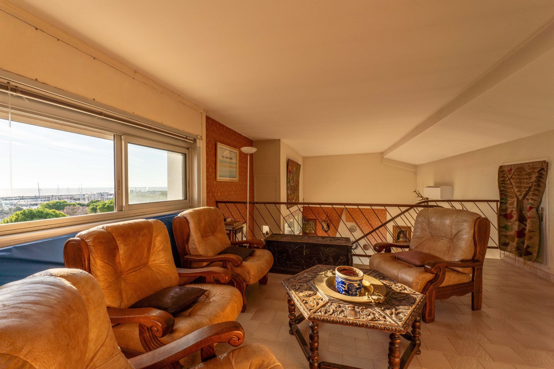 luxury apartment 7 Rooms for sale on ROYAN (17200)
