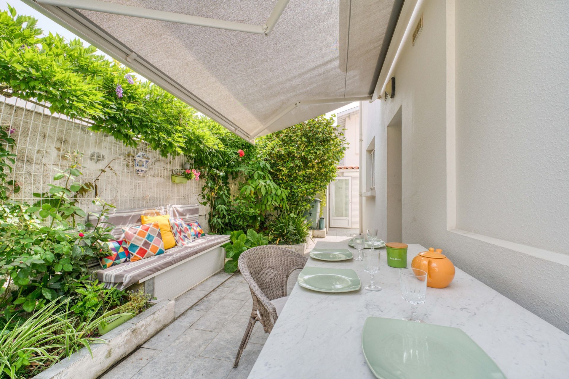 luxury house 4 Rooms for sale on ROYAN (17200)