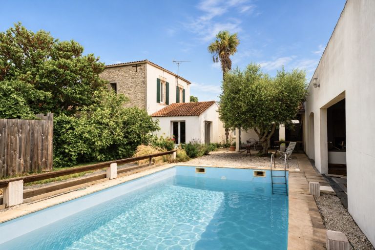 maison de luxe 8 Pièces en vente sur ST PIERRE D OLERON (17310)