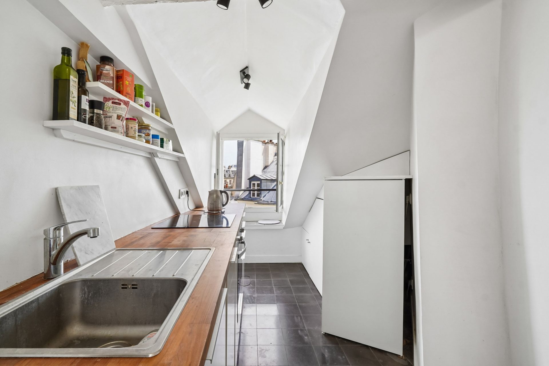 luxury apartment 2 Rooms for sale on PARIS (75006)