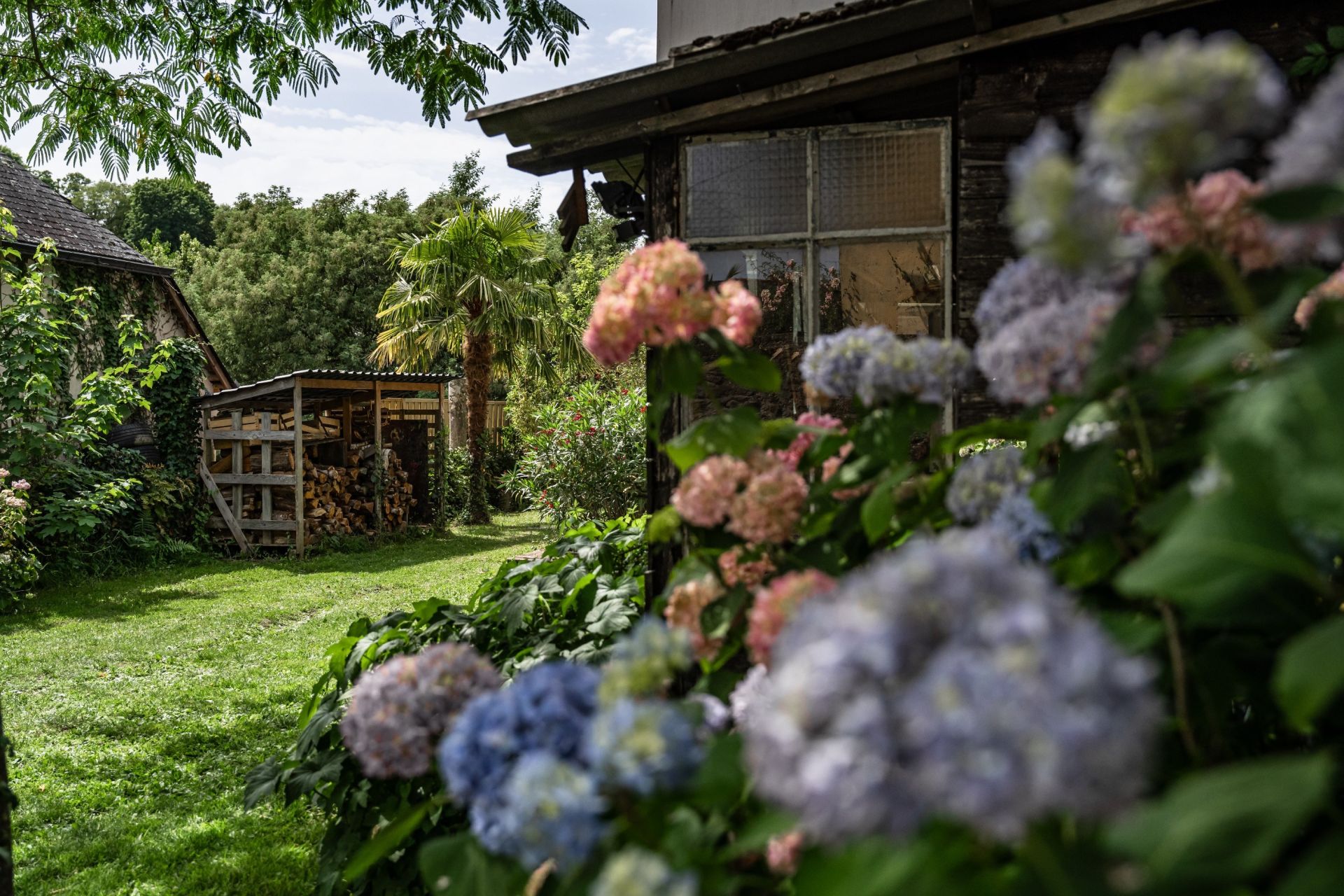 luxury house 5 Rooms for sale on AURAY (56400)