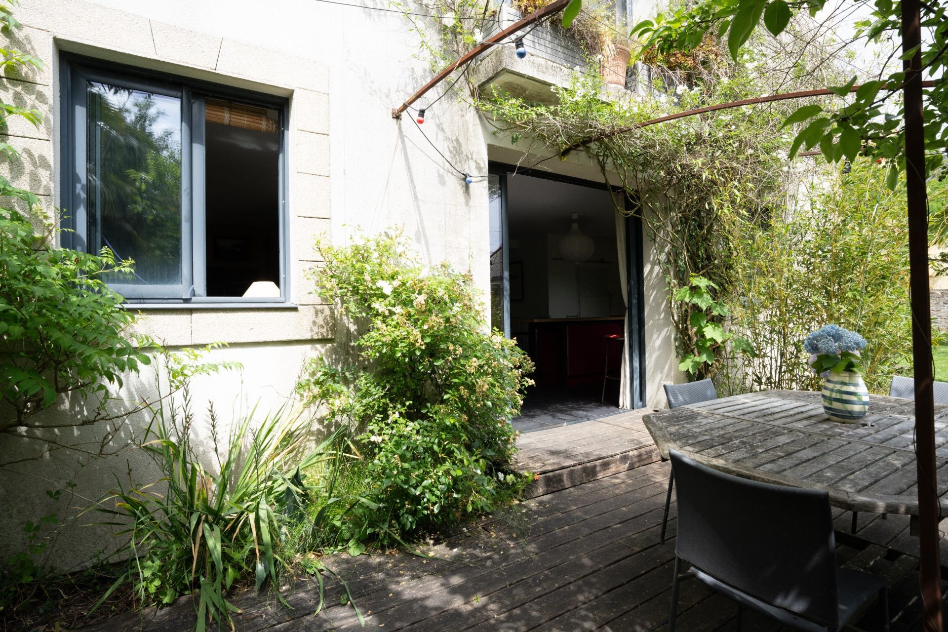 luxury house 5 Rooms for sale on AURAY (56400)