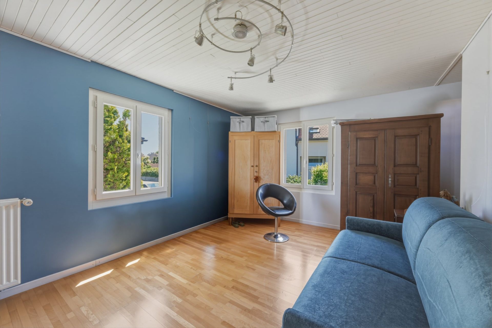 luxury house 8 Rooms for sale on VEIGY FONCENEX (74140)