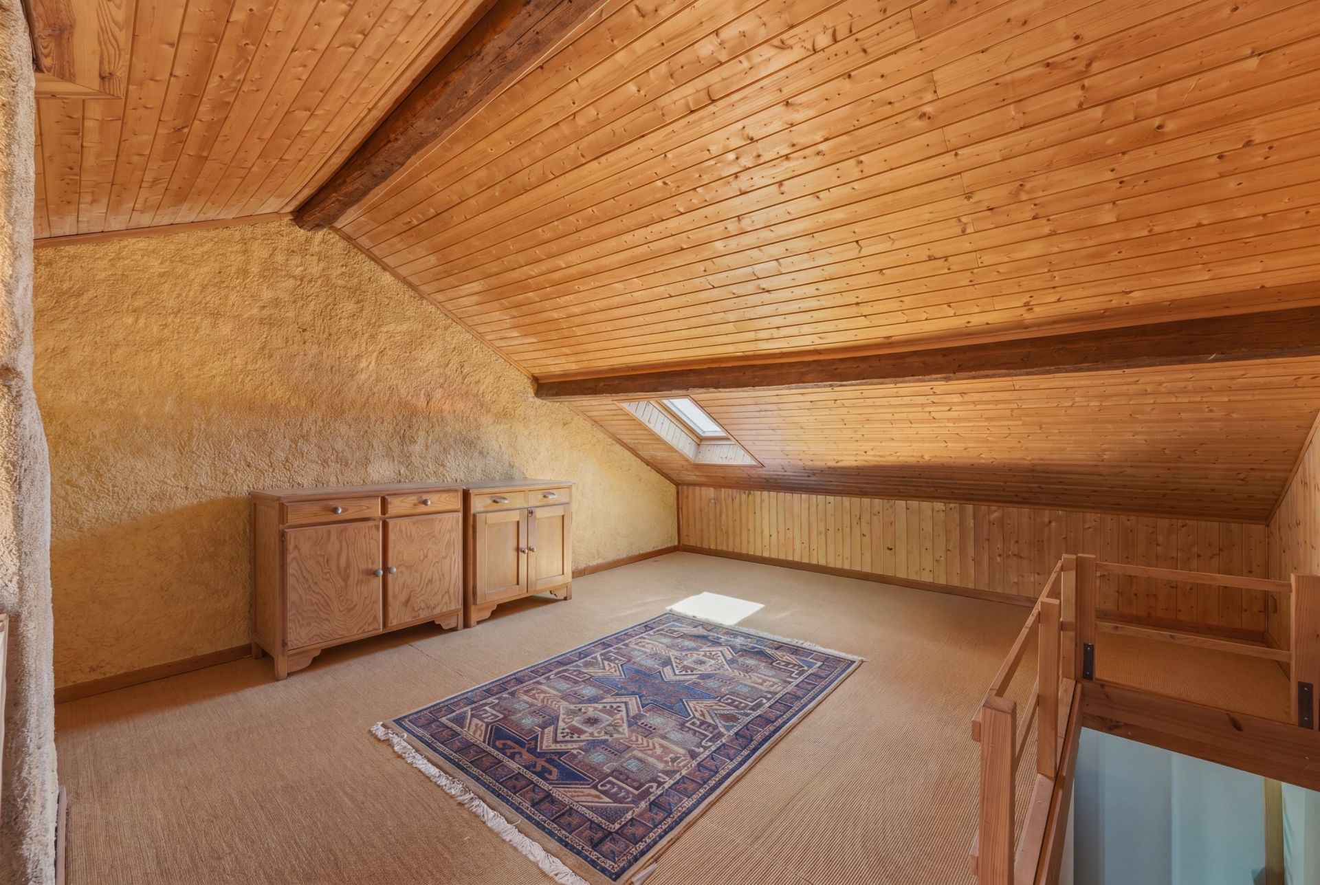 luxury house 8 Rooms for sale on VEIGY FONCENEX (74140)
