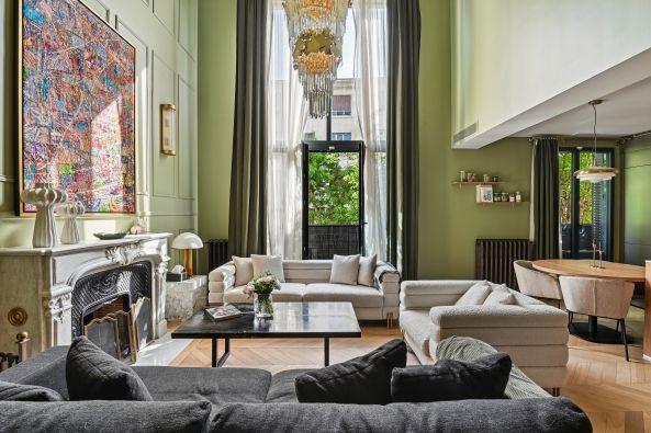 Sale Mansion (hôtel particulier) Neuilly-sur-Seine 9&nbsp;Rooms 400&nbsp;m²