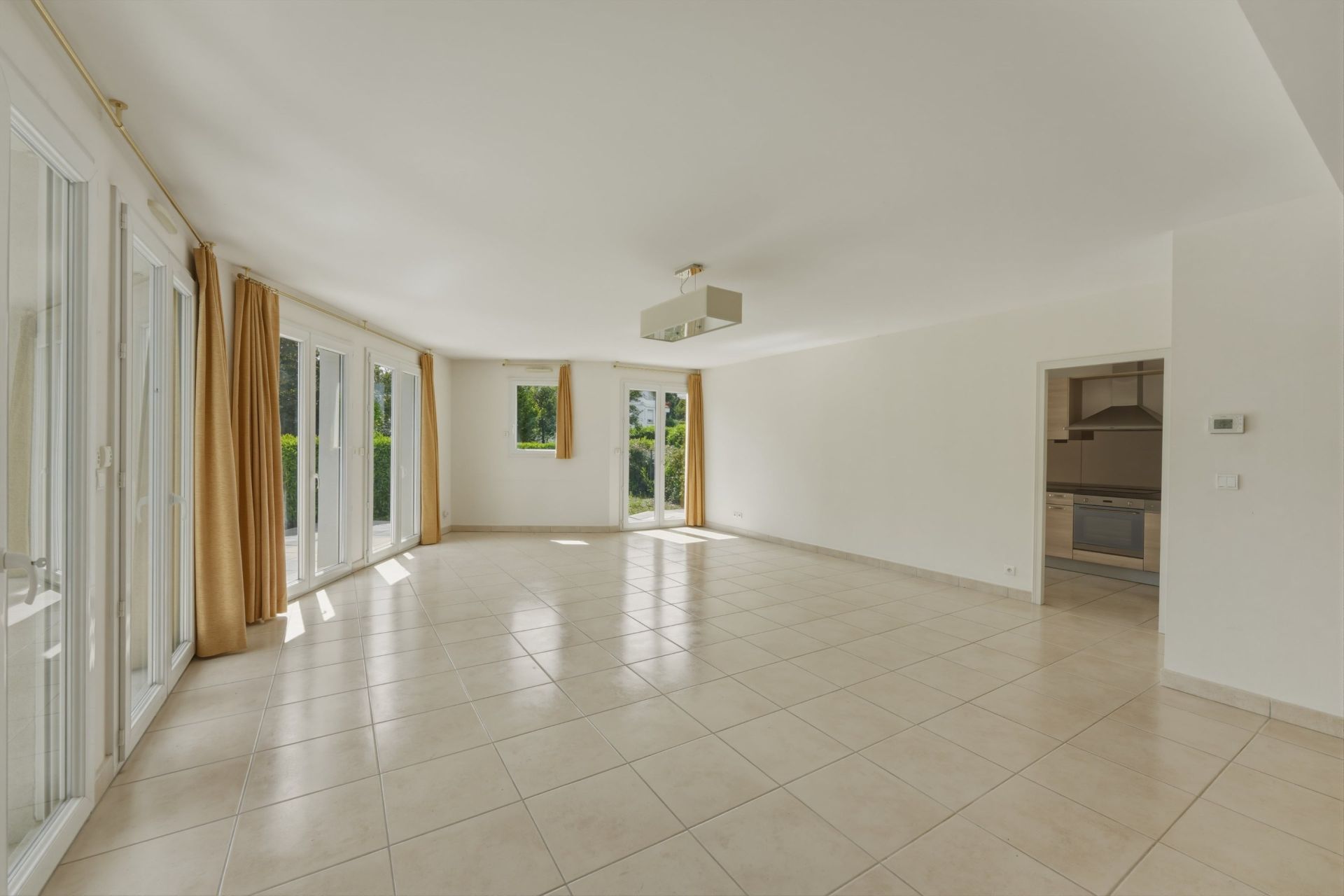 appartement de luxe 3 Pièces en vente sur DIVONNE LES BAINS (01220)