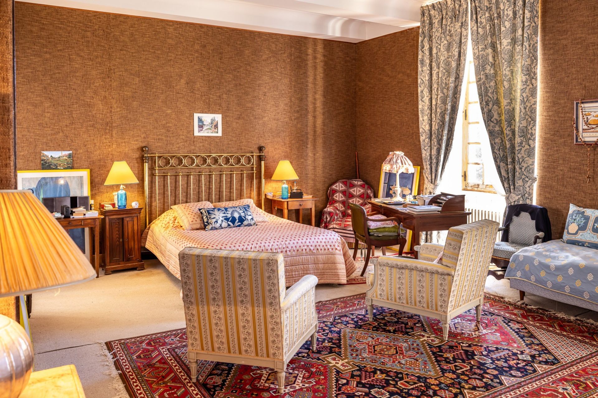 luxury house 15 Rooms for sale on STE ALVERE ST LAURENT LES BATONS (24510)