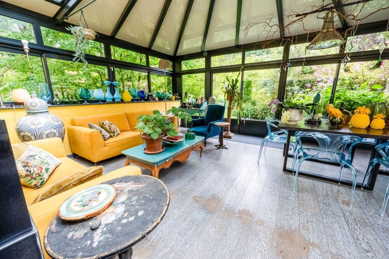 luxury house 8 Rooms for sale on BAYEUX (14400)