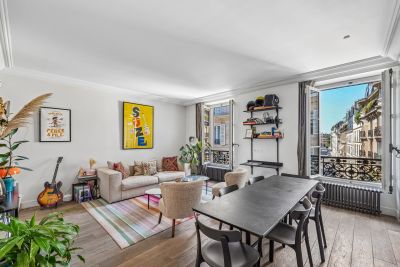 Sale Luxury apartment Paris 7 2&nbsp;Rooms 68&nbsp;m²