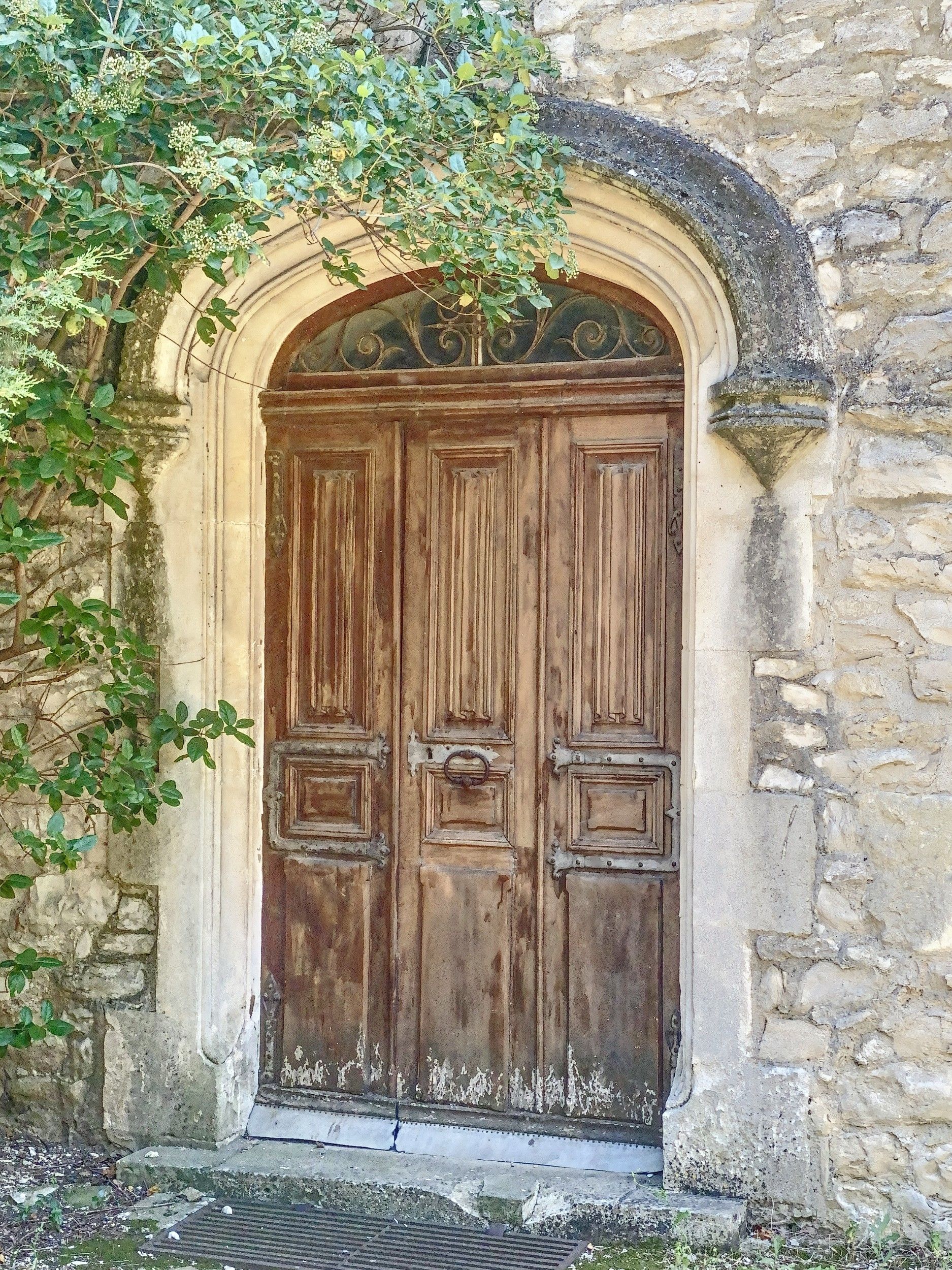castle 25 Rooms for sale on UZES (30700)