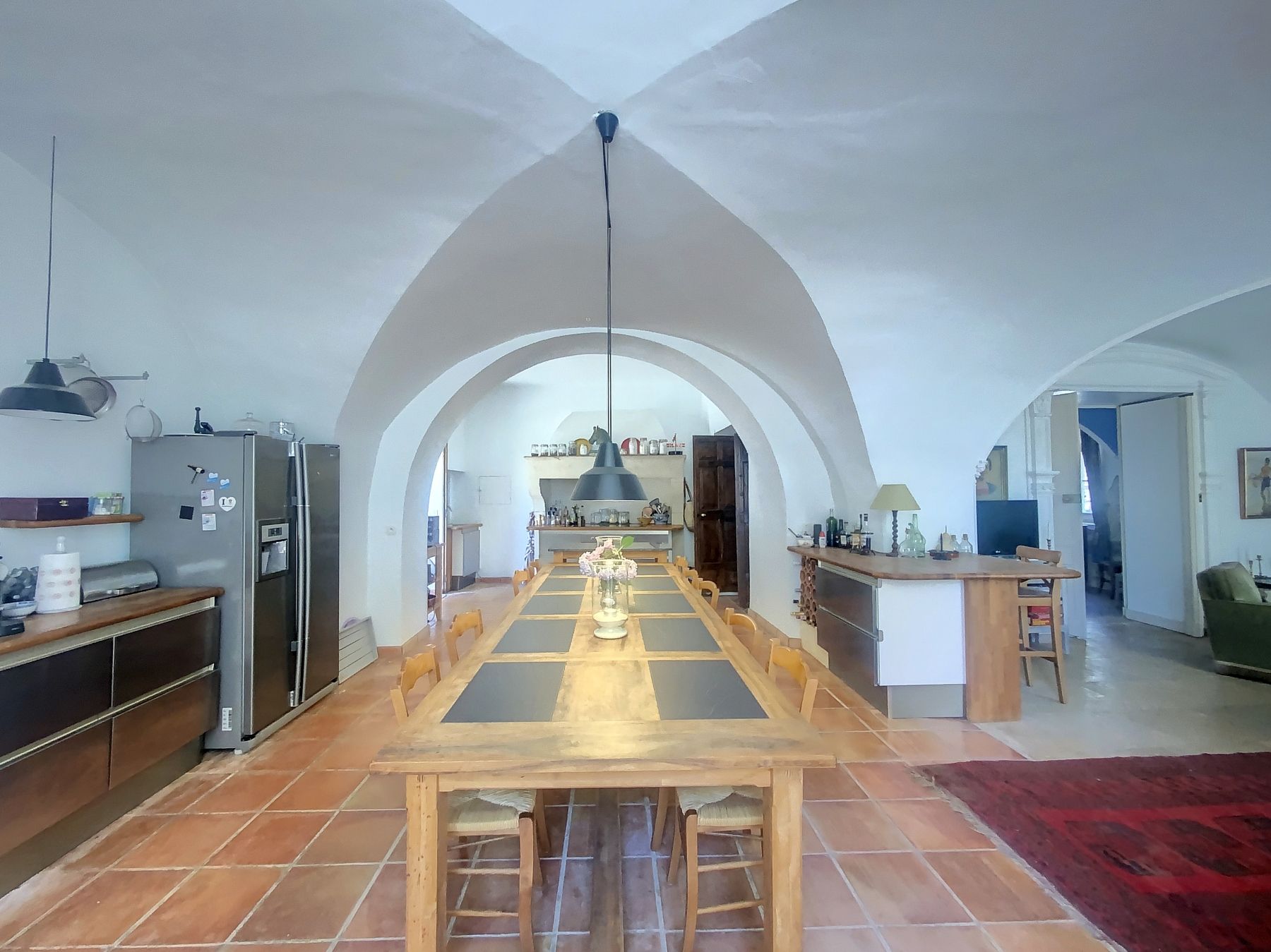castle 25 Rooms for sale on UZES (30700)