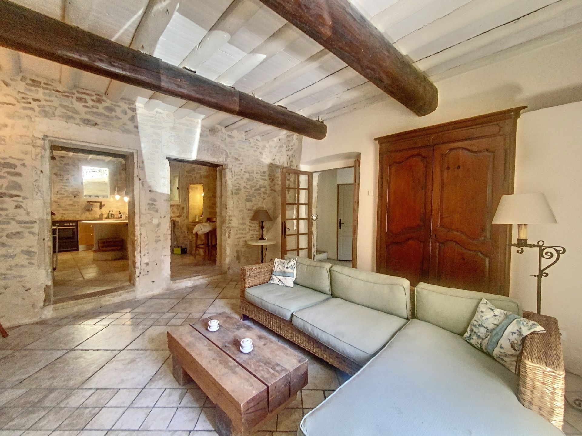 castle 25 Rooms for sale on UZES (30700)
