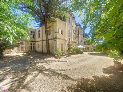 Sale Castle Uzès 25&nbsp;Rooms 1000&nbsp;m²