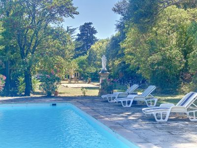 Sale Castle Uzès 25&nbsp;Rooms 1000&nbsp;m²
