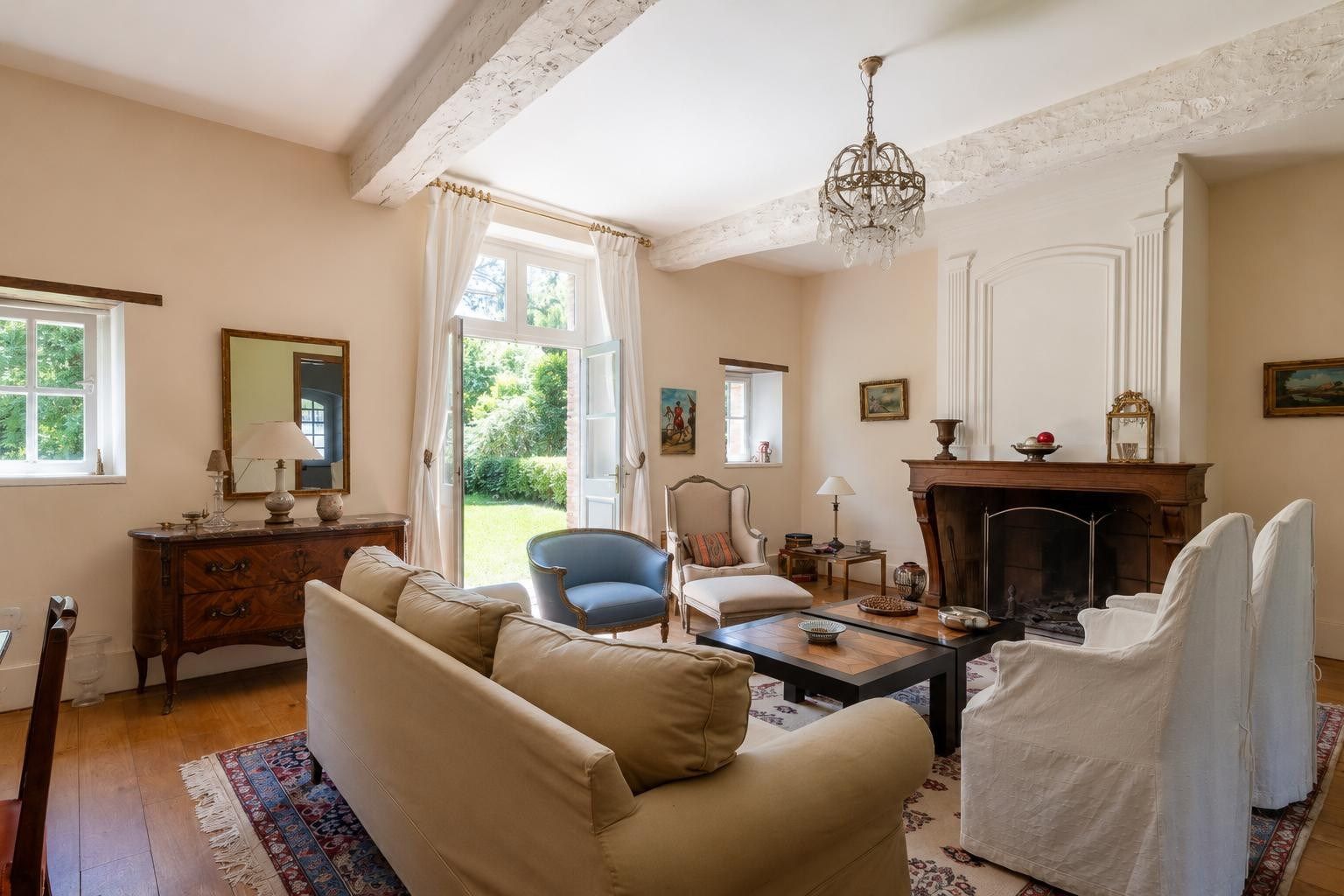 luxury house 20 Rooms for sale on TOULOUSE (31000)