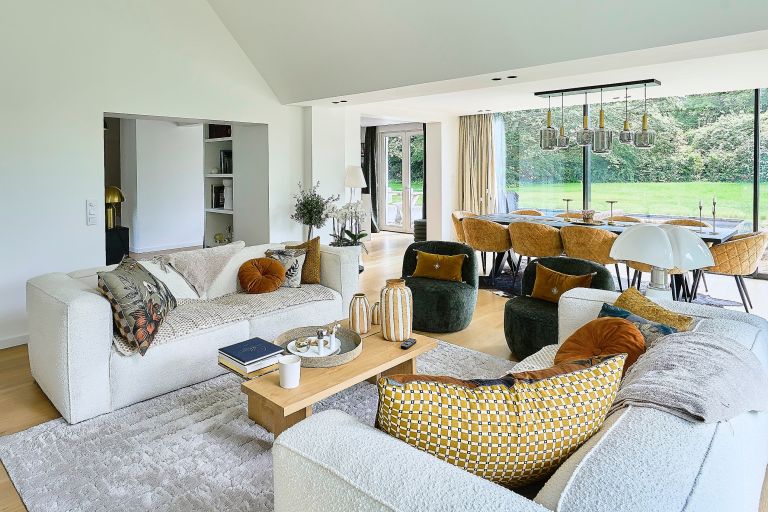 luxury house 7 Rooms for sale on MOUVAUX (59420)