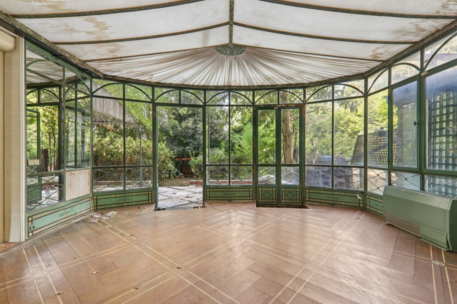 hôtel particulier 15 Pièces en vente sur PARIS (75016)